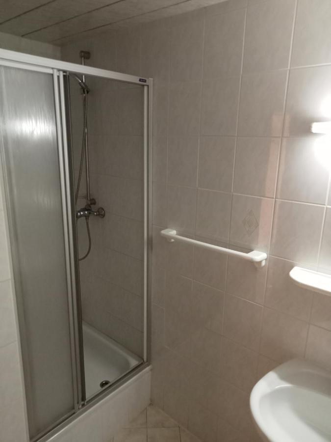 Uebernachtungszimmer 1 Schlettau Bagian luar foto
